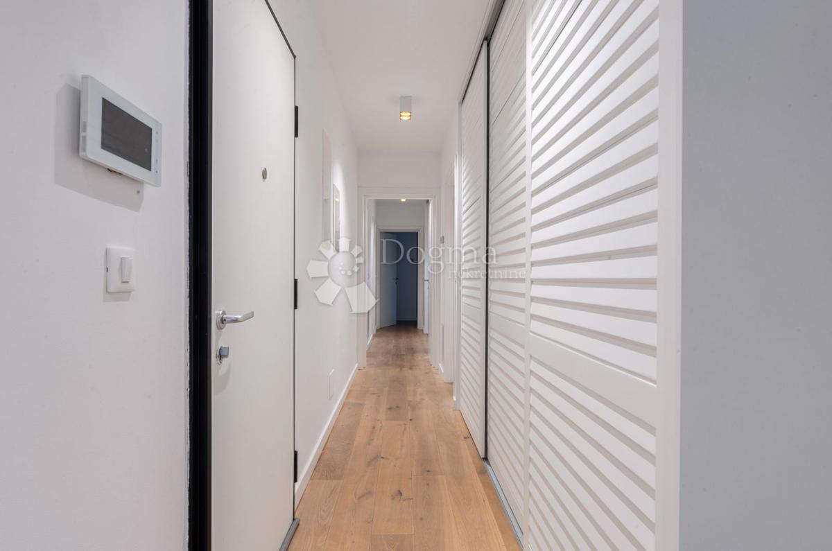 Allogio Kostrena, 110,08m2