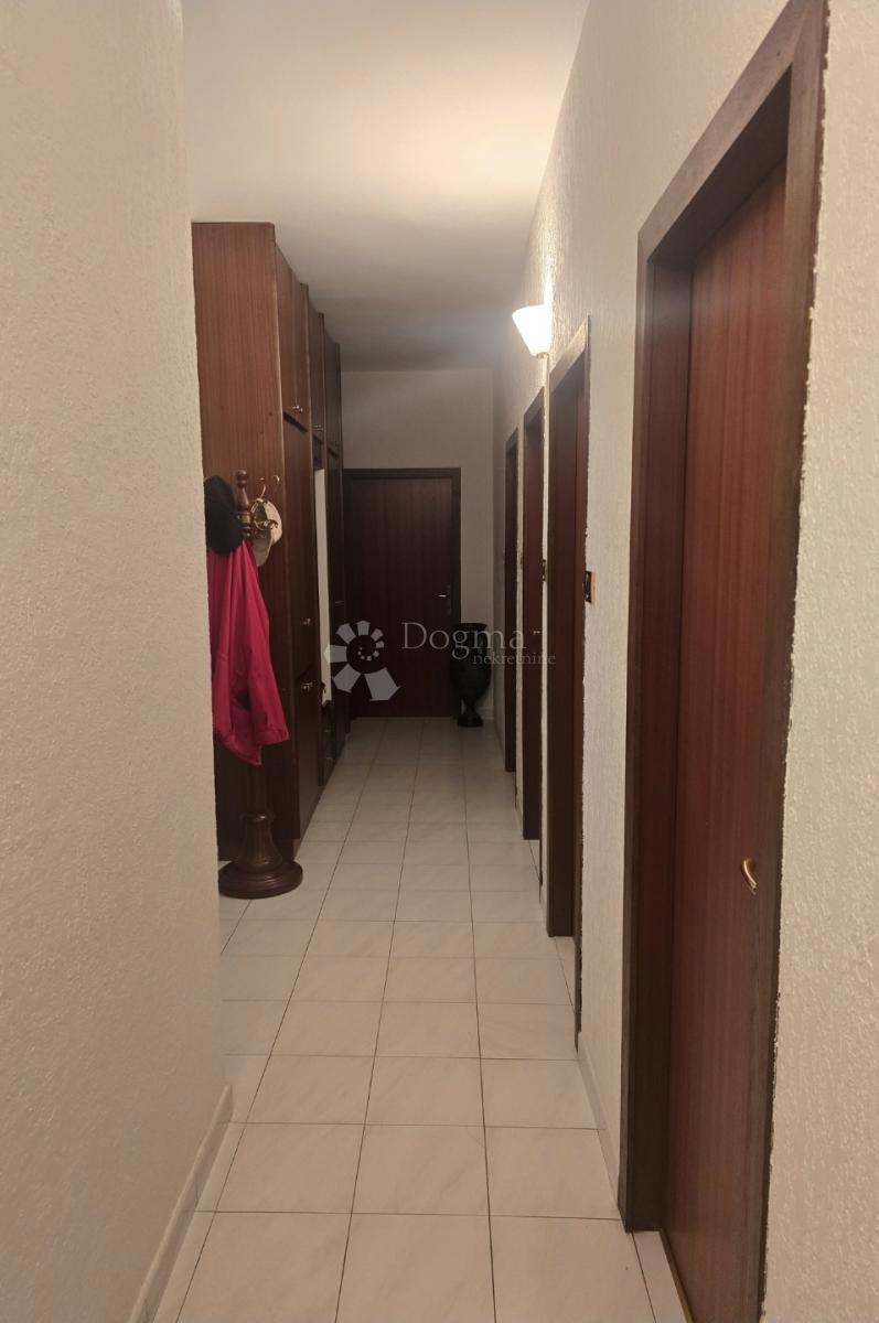 Casa Drenova, Rijeka, 330m2