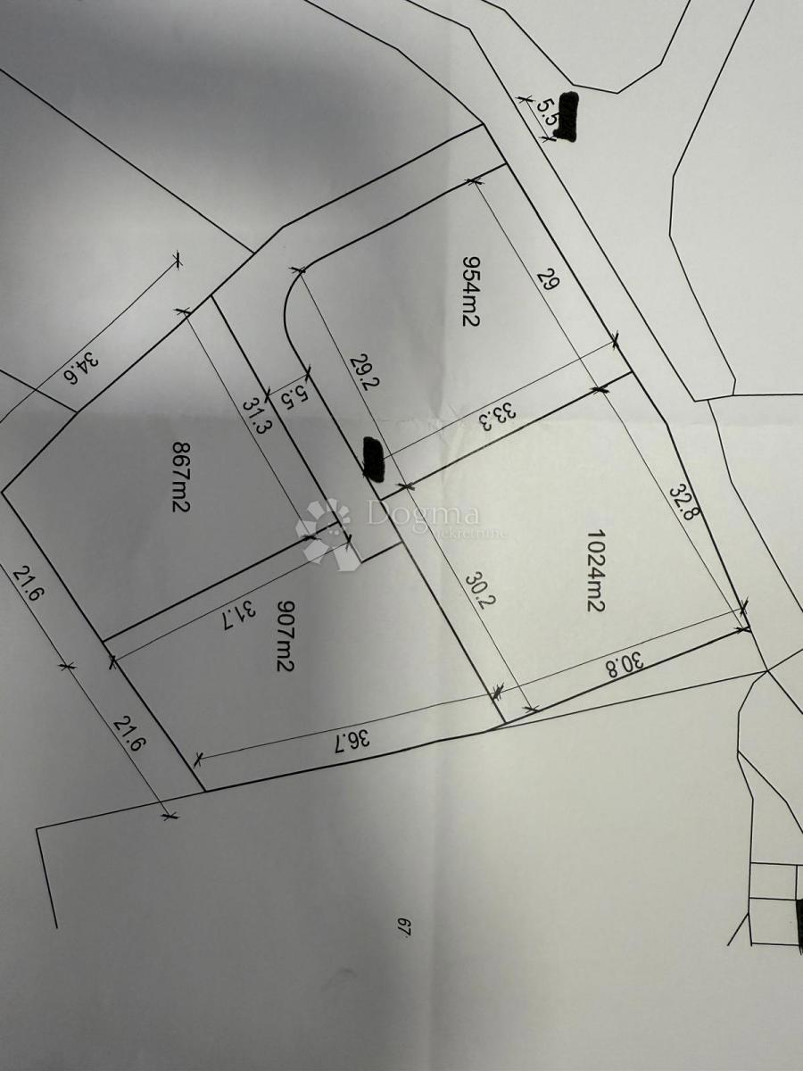 TERRENO EDIFICABILE A ŽMINJE!