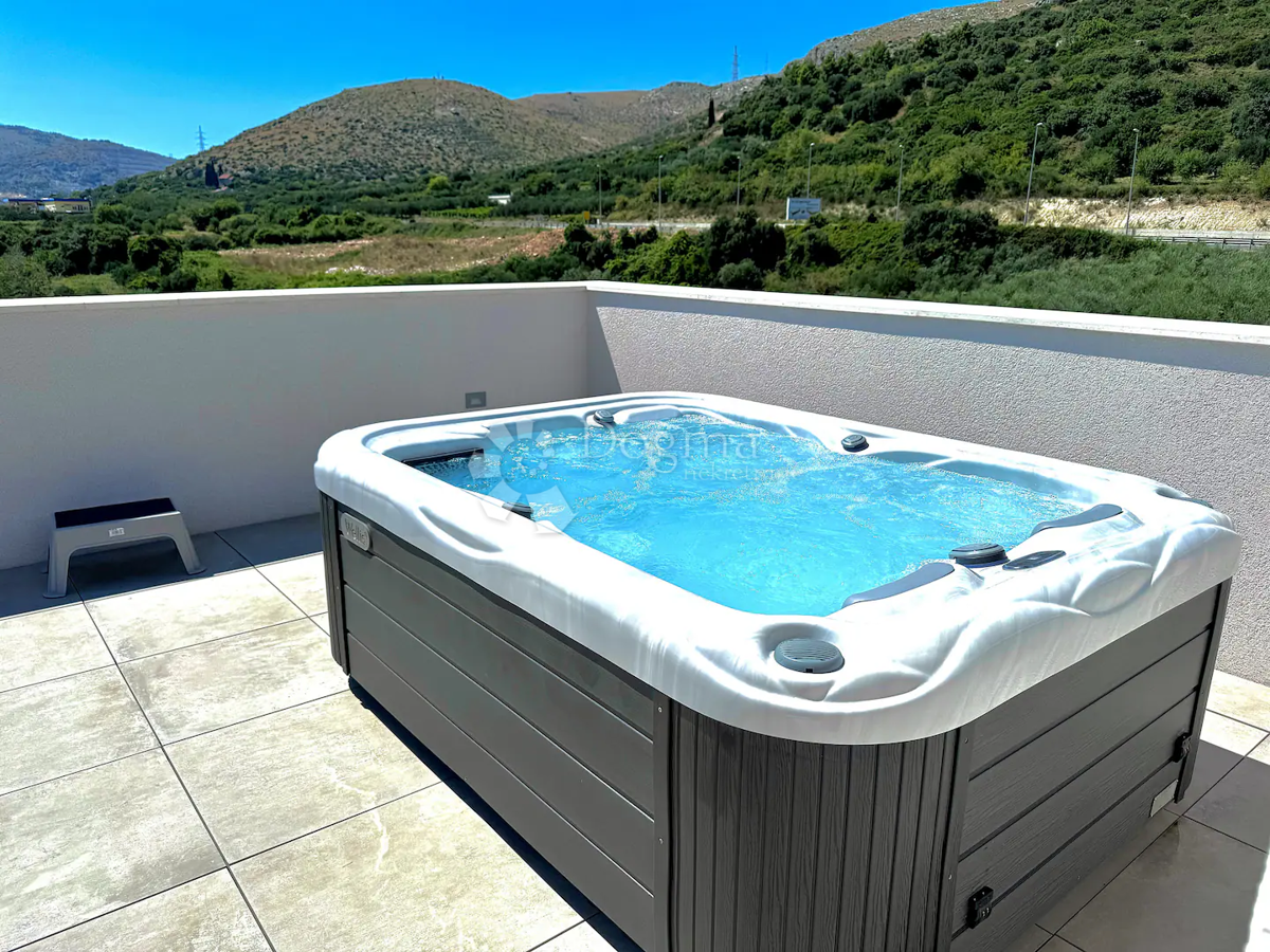 Allogio Kopilice, Trogir, 110m2