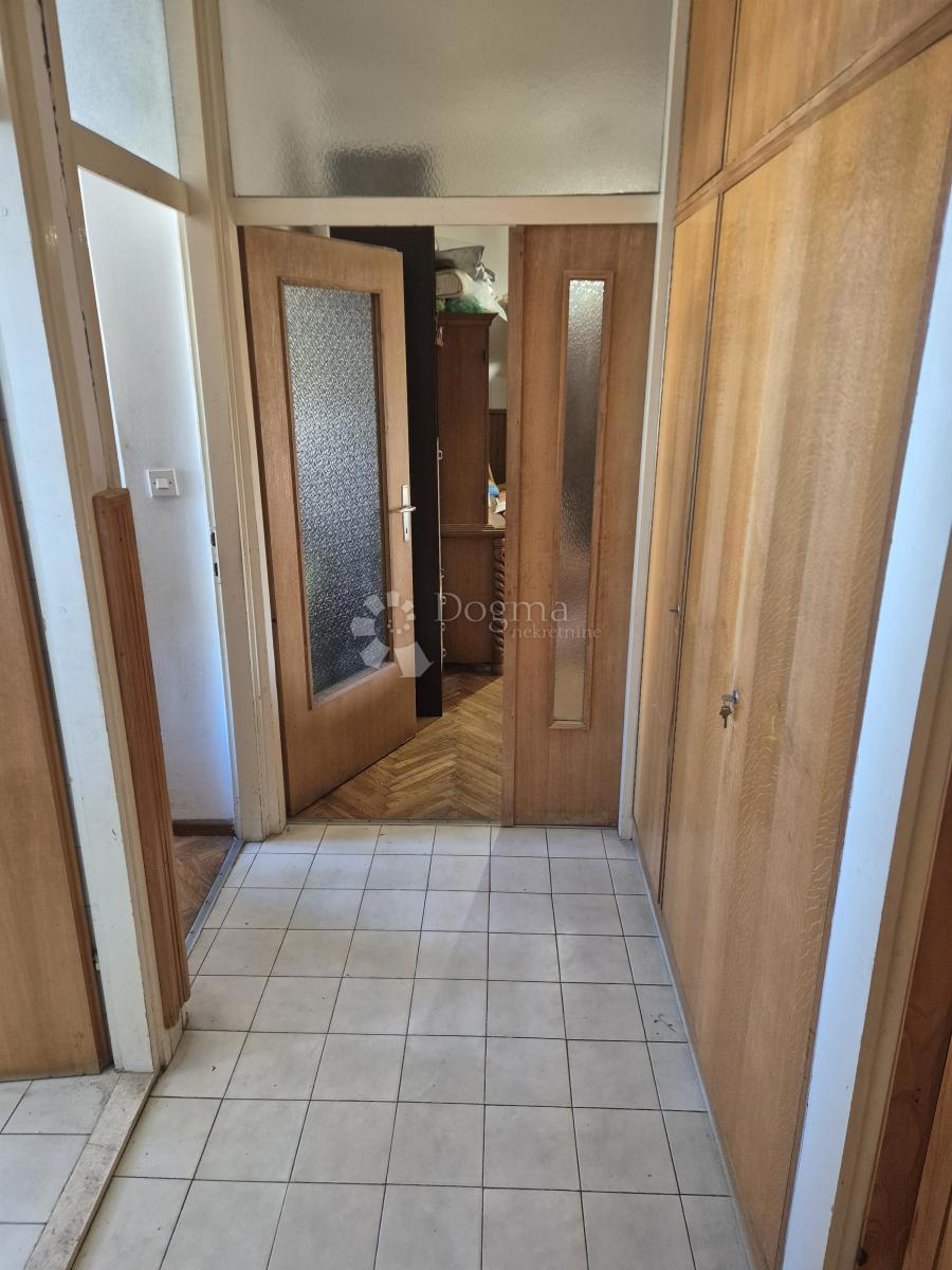 Allogio Lovret, Split, 63m2