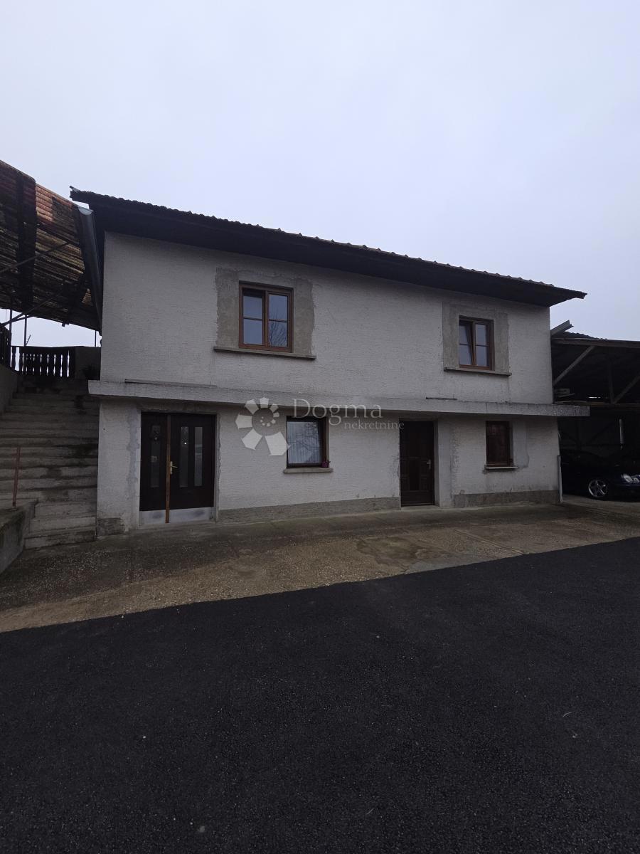 Casa Sesvetski Kraljevec, Sesvete, 209m2