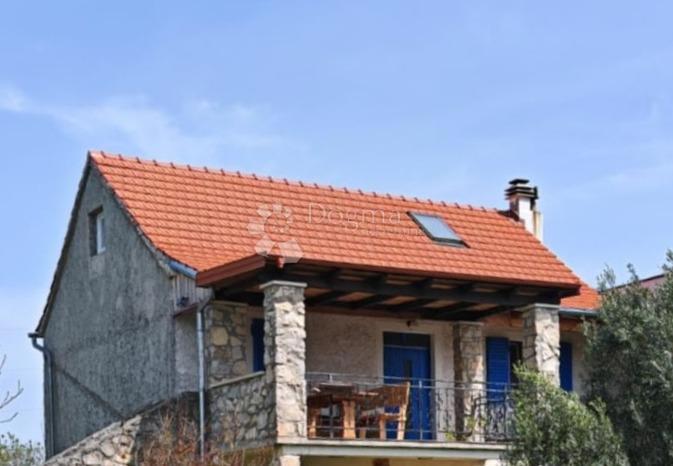 Allogio Puljane, Promina, 74,50m2