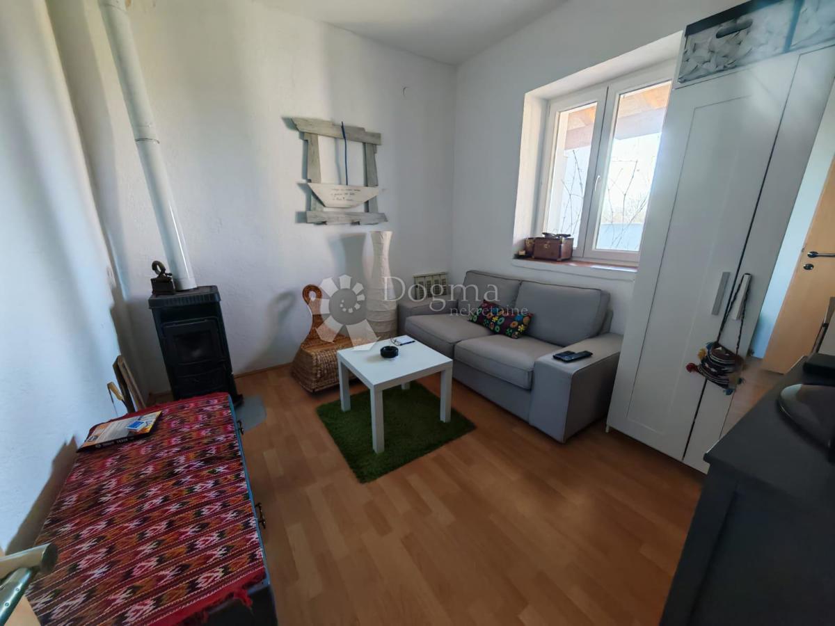 Allogio Puljane, Promina, 74,50m2