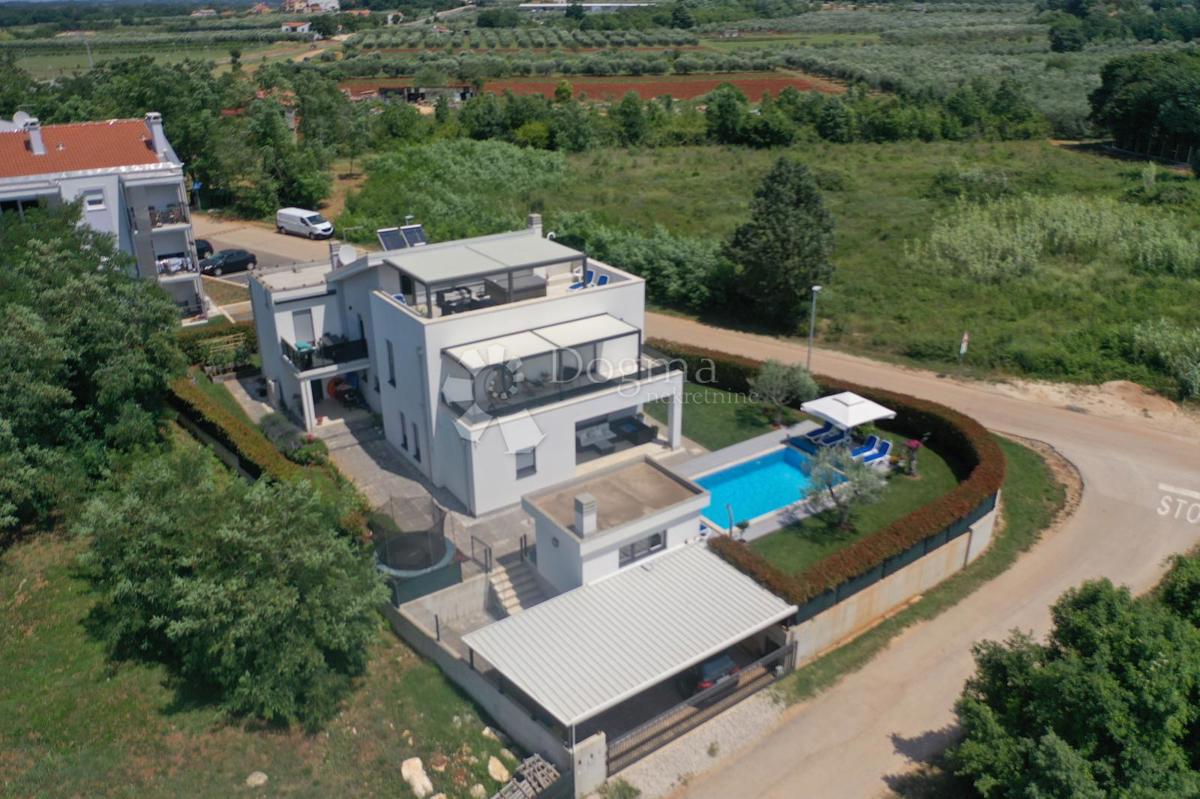 Casa Novigrad, 302m2