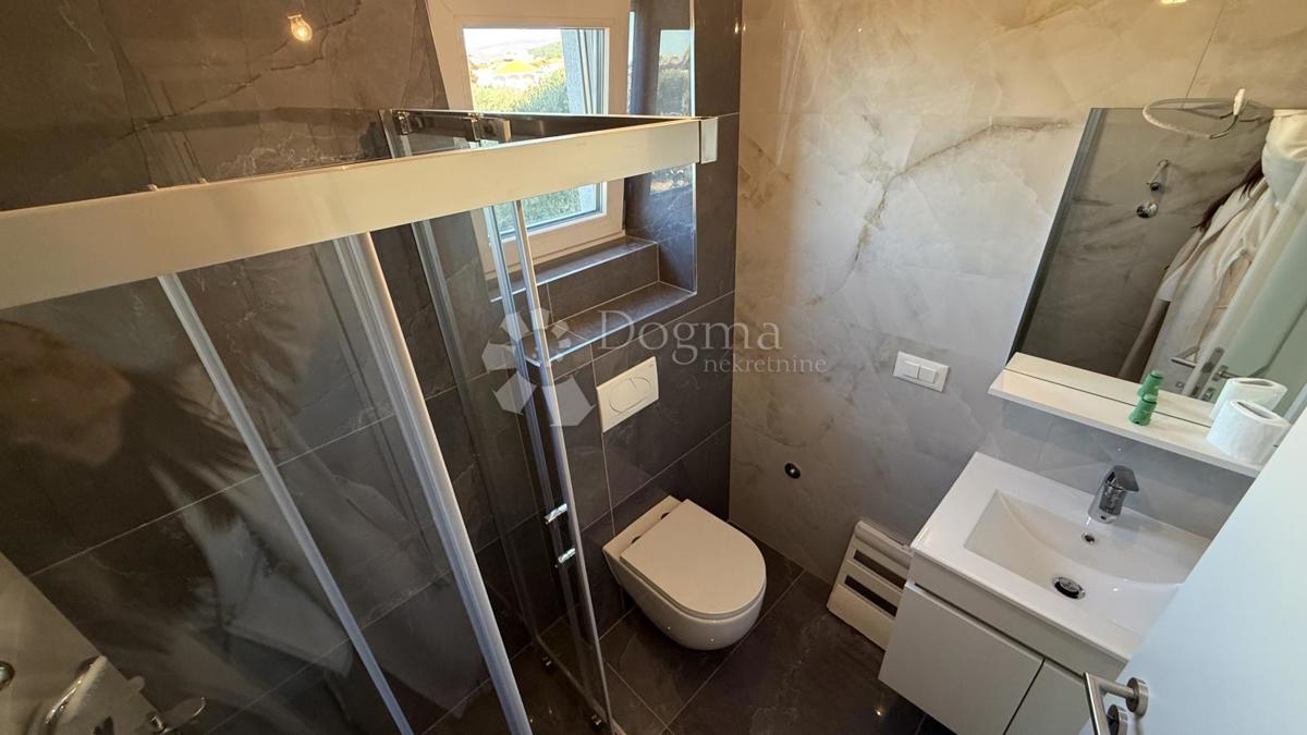 Allogio Okrug Gornji, Okrug, 54,59m2