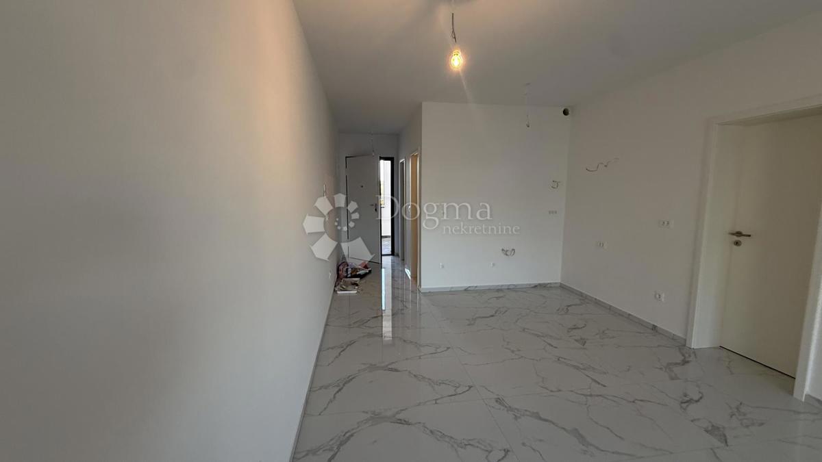 Allogio Okrug Gornji, Okrug, 54,59m2