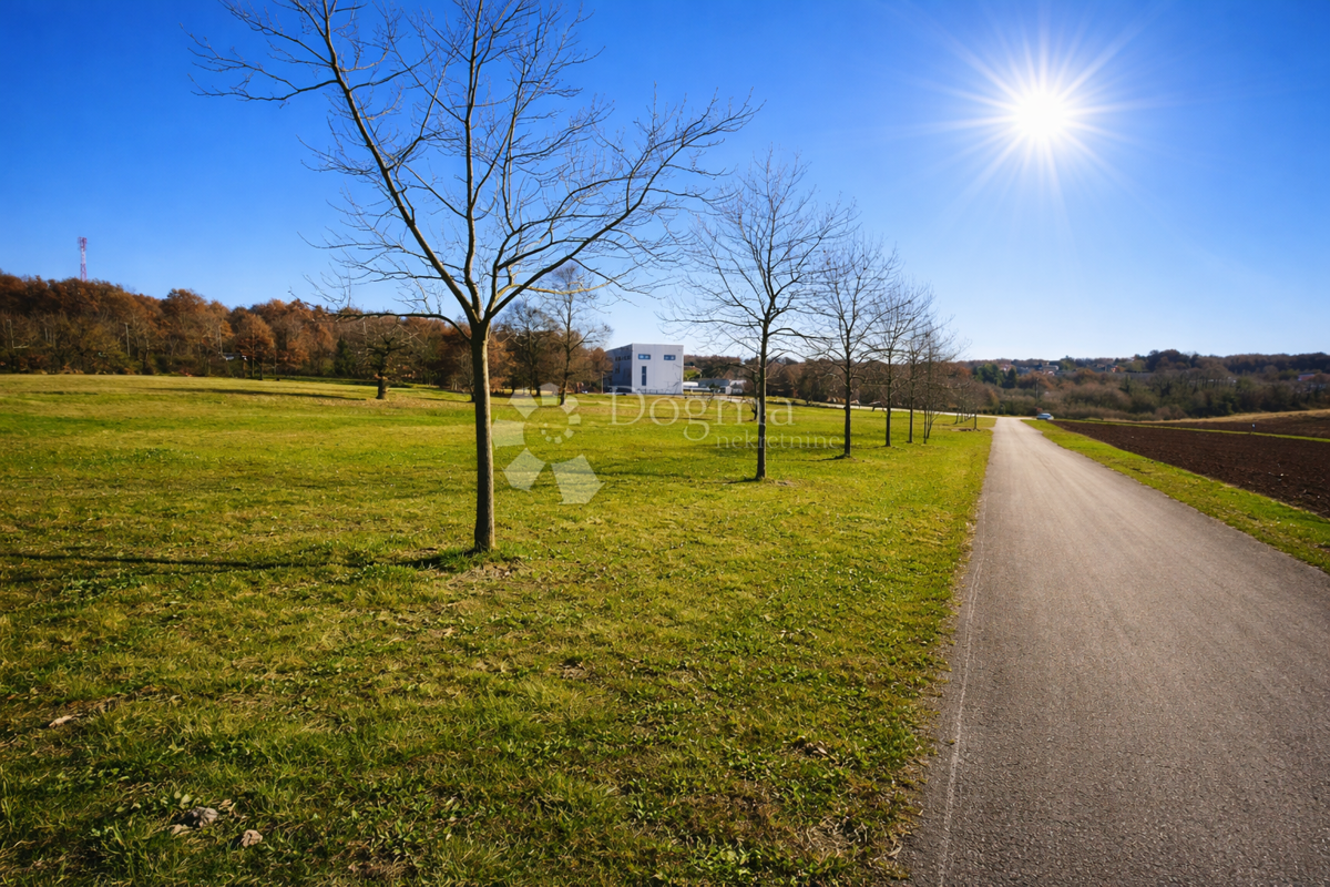 Terreno edificabile Zabrežani, Pazin - Okolica, 2.000m2