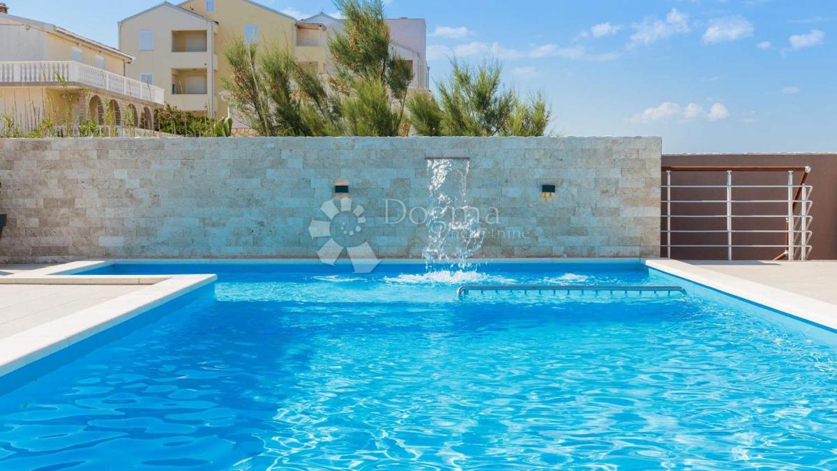 Villa di lusso a Pag - 150 m dal mare