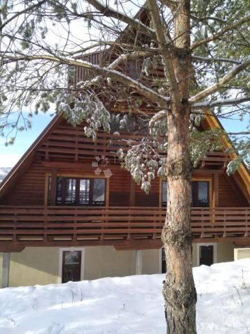 Casa Ravna Gora, 380m2