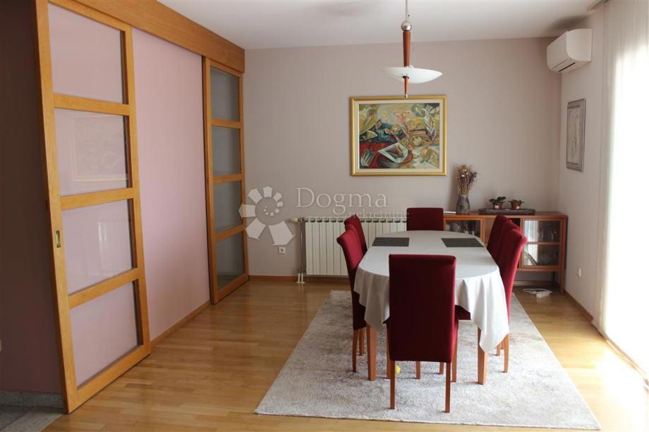 Casa Podstrana, 435m2