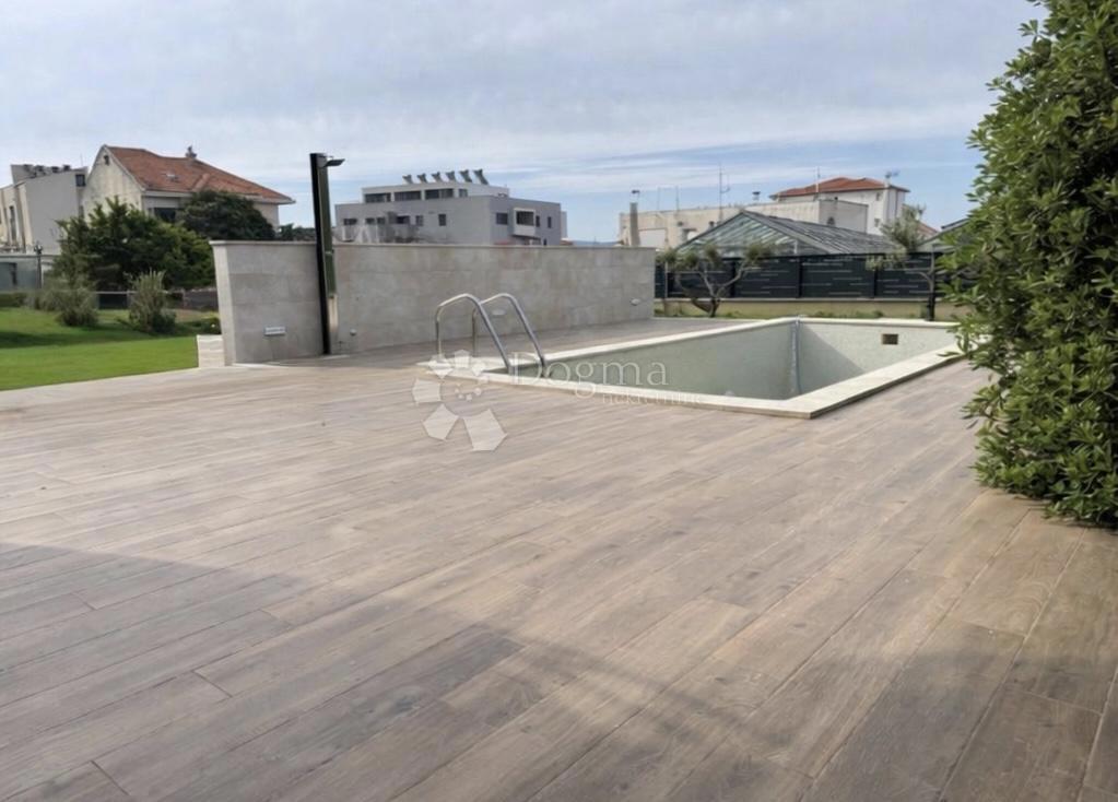 Casa Podstrana, 435m2