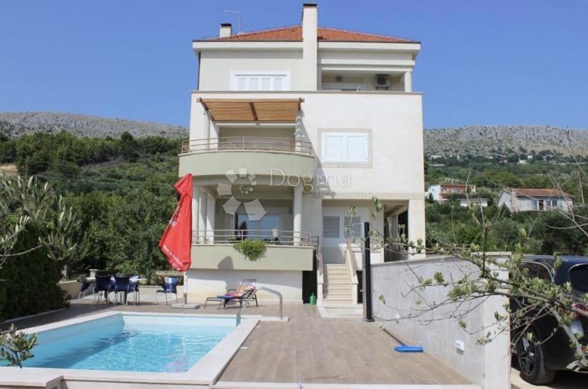 Casa Podstrana, 435m2