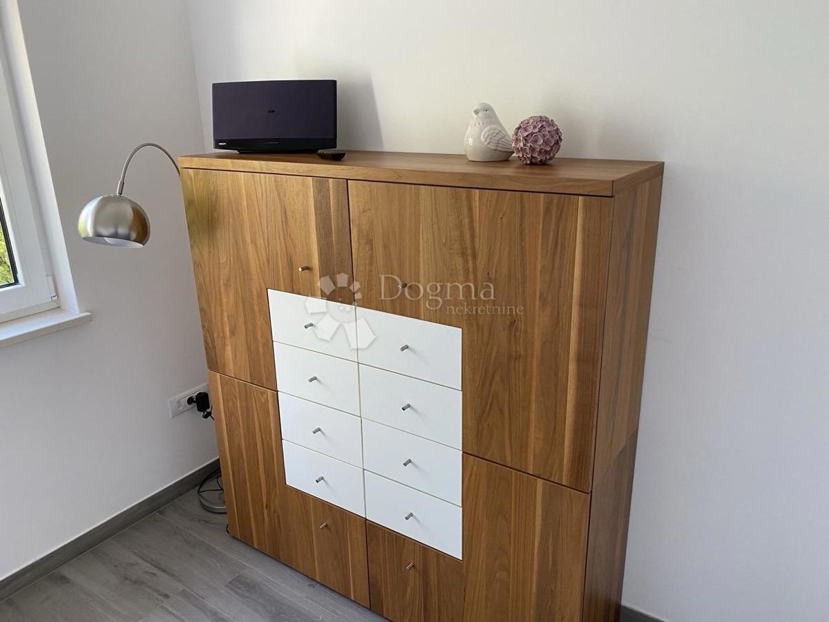 Allogio Pobri, Opatija - Okolica, 94m2