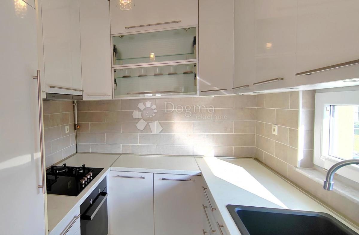 Allogio Sesvetski Kraljevec, Sesvete, 38m2