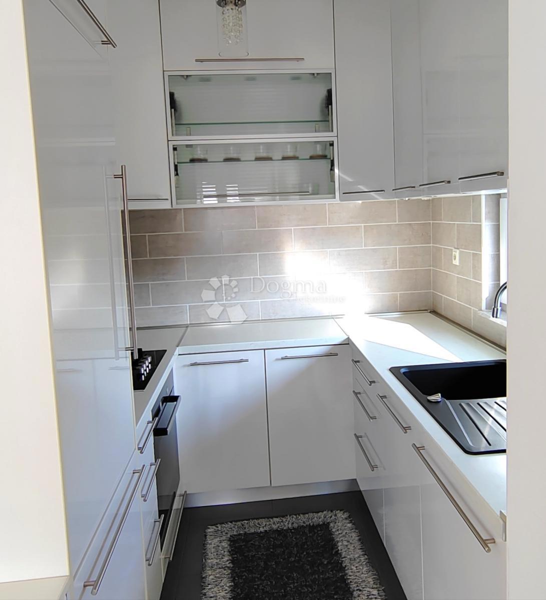 Allogio Sesvetski Kraljevec, Sesvete, 38m2