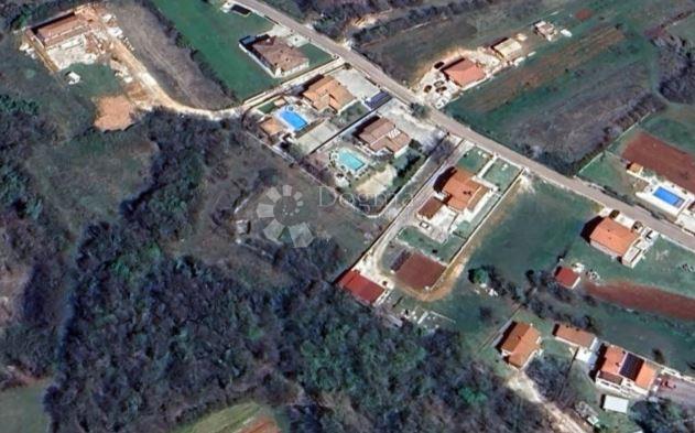 Terreno edificabile Režanci, Svetvinčenat, 6.300m2