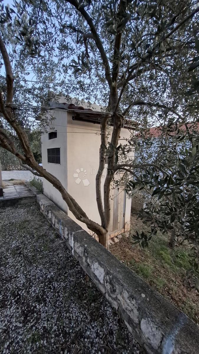 Casa Posedarje, 500m2