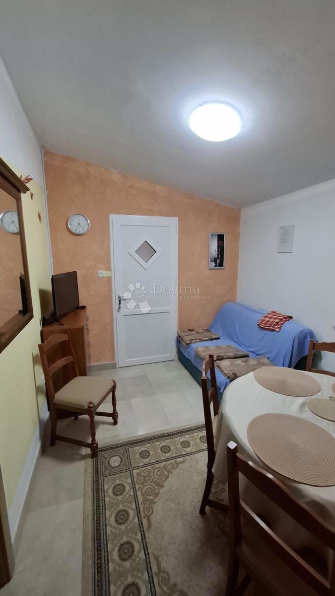 Casa Posedarje, 500m2