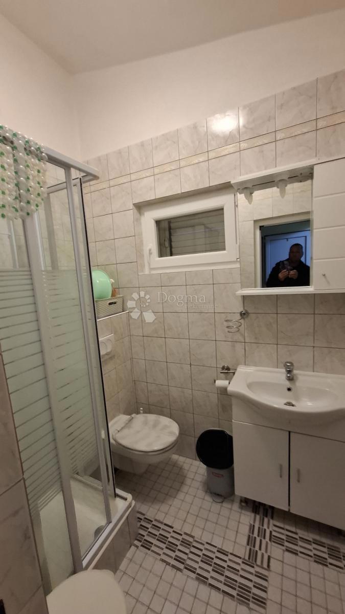 Casa Posedarje, 500m2