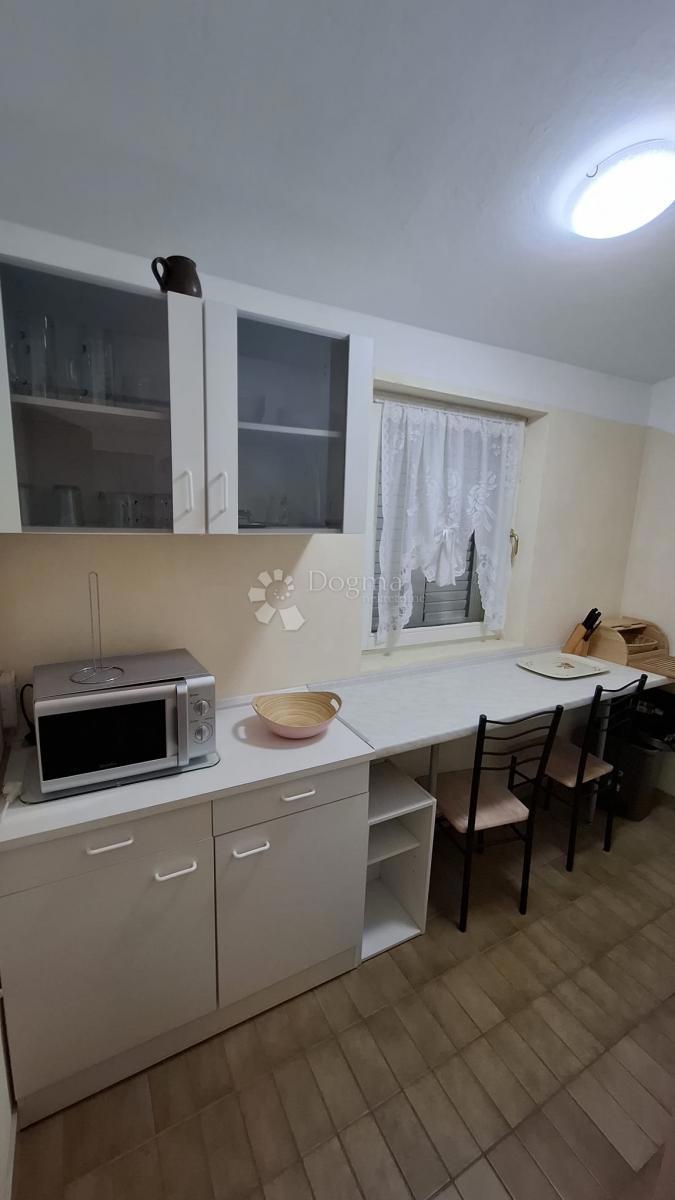 Casa Posedarje, 500m2