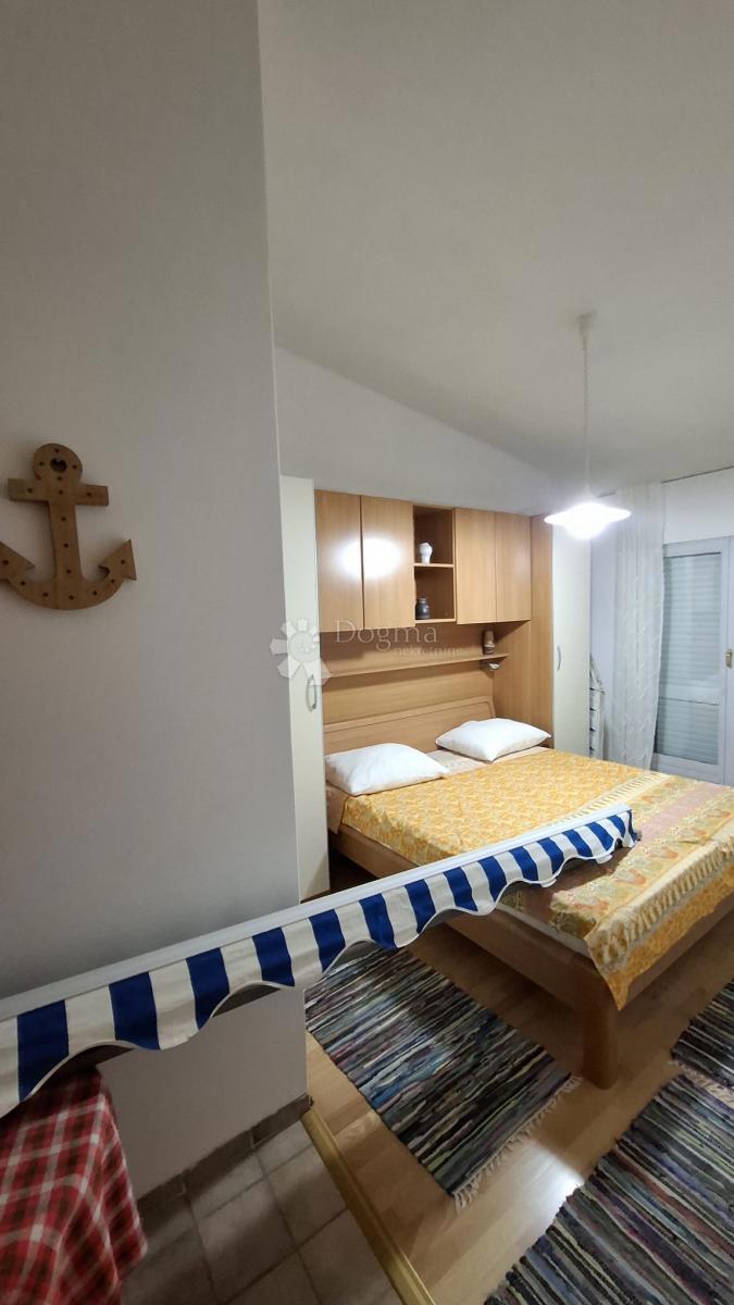 Casa Posedarje, 500m2