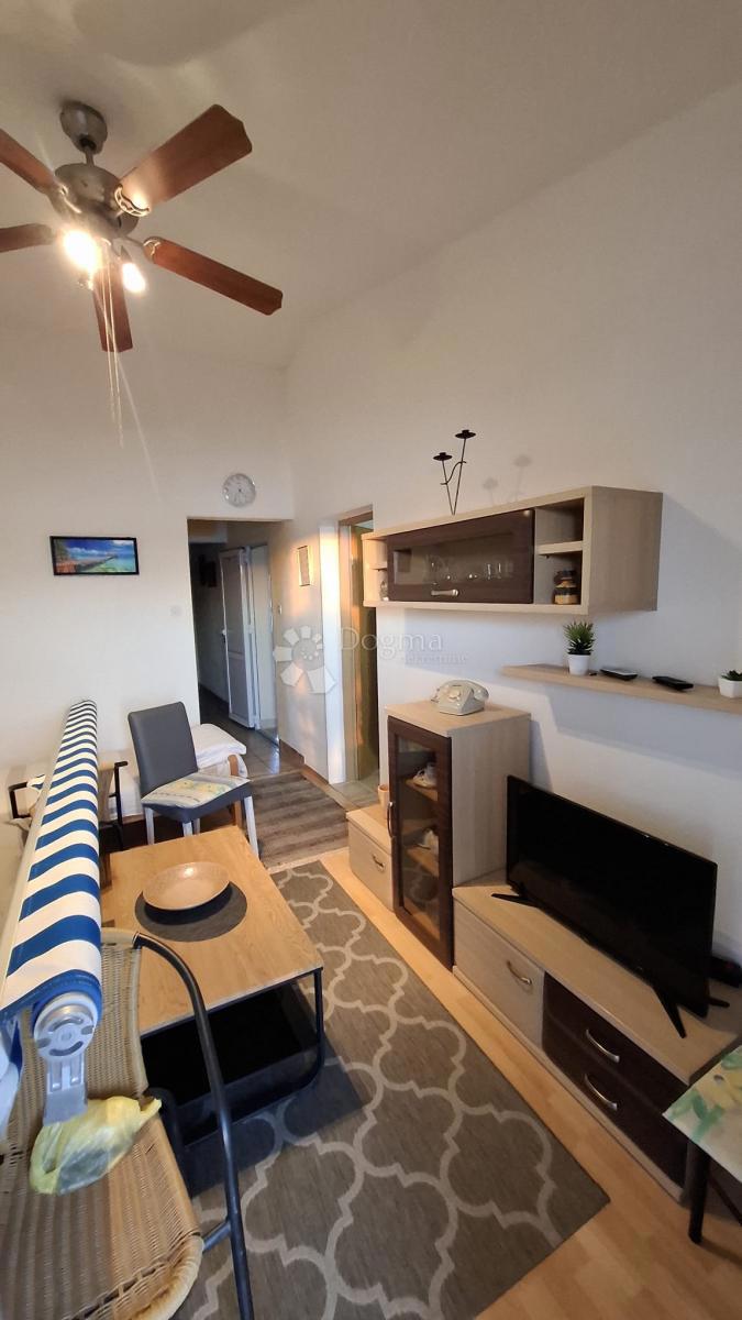 Casa Posedarje, 500m2