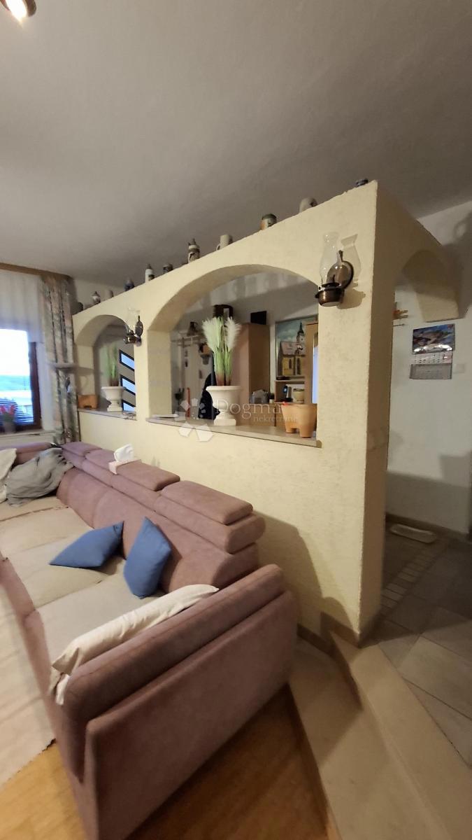 Casa Posedarje, 500m2