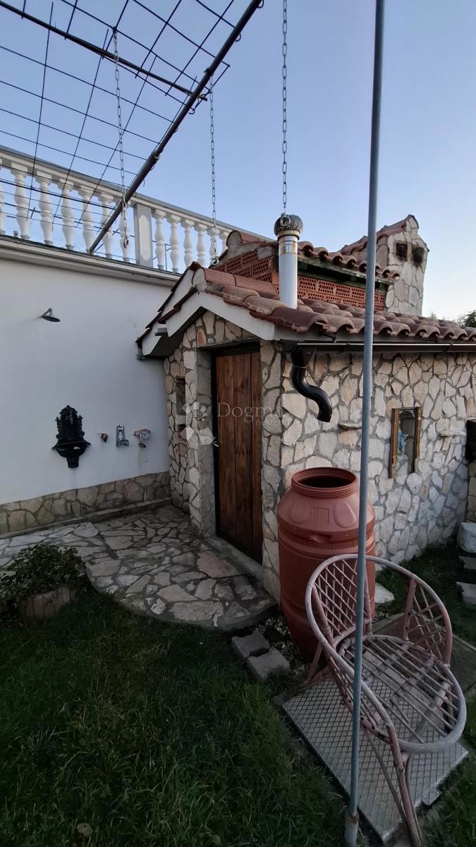 Casa Posedarje, 500m2