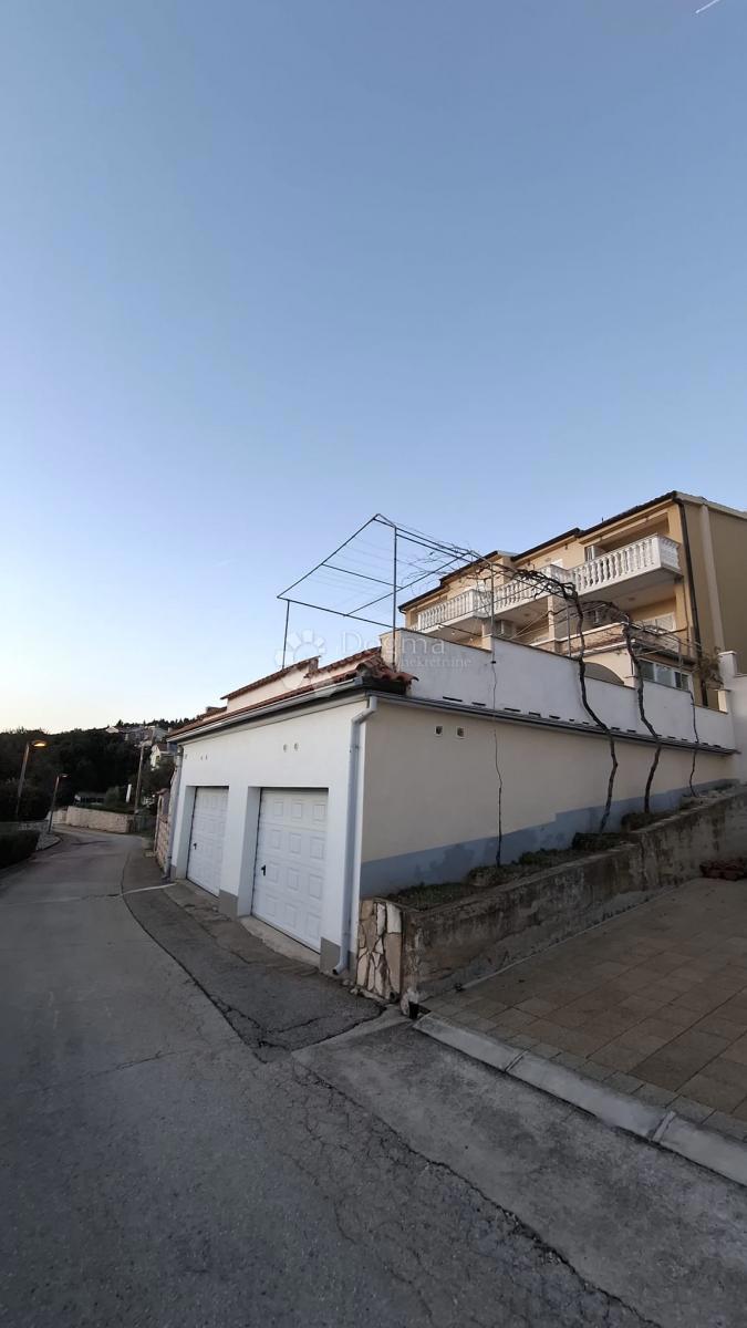 Casa Posedarje, 500m2