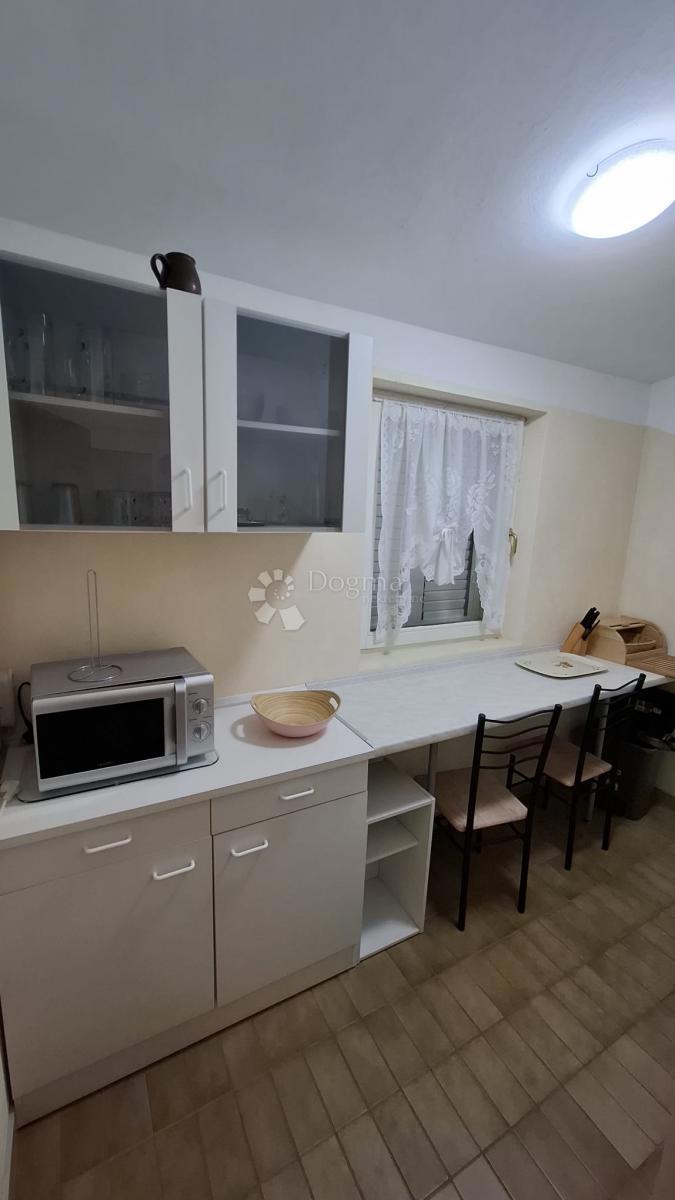 Casa Posedarje, 500m2