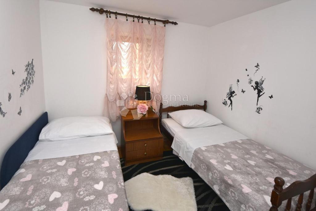 Casa Ražanac, 107m2