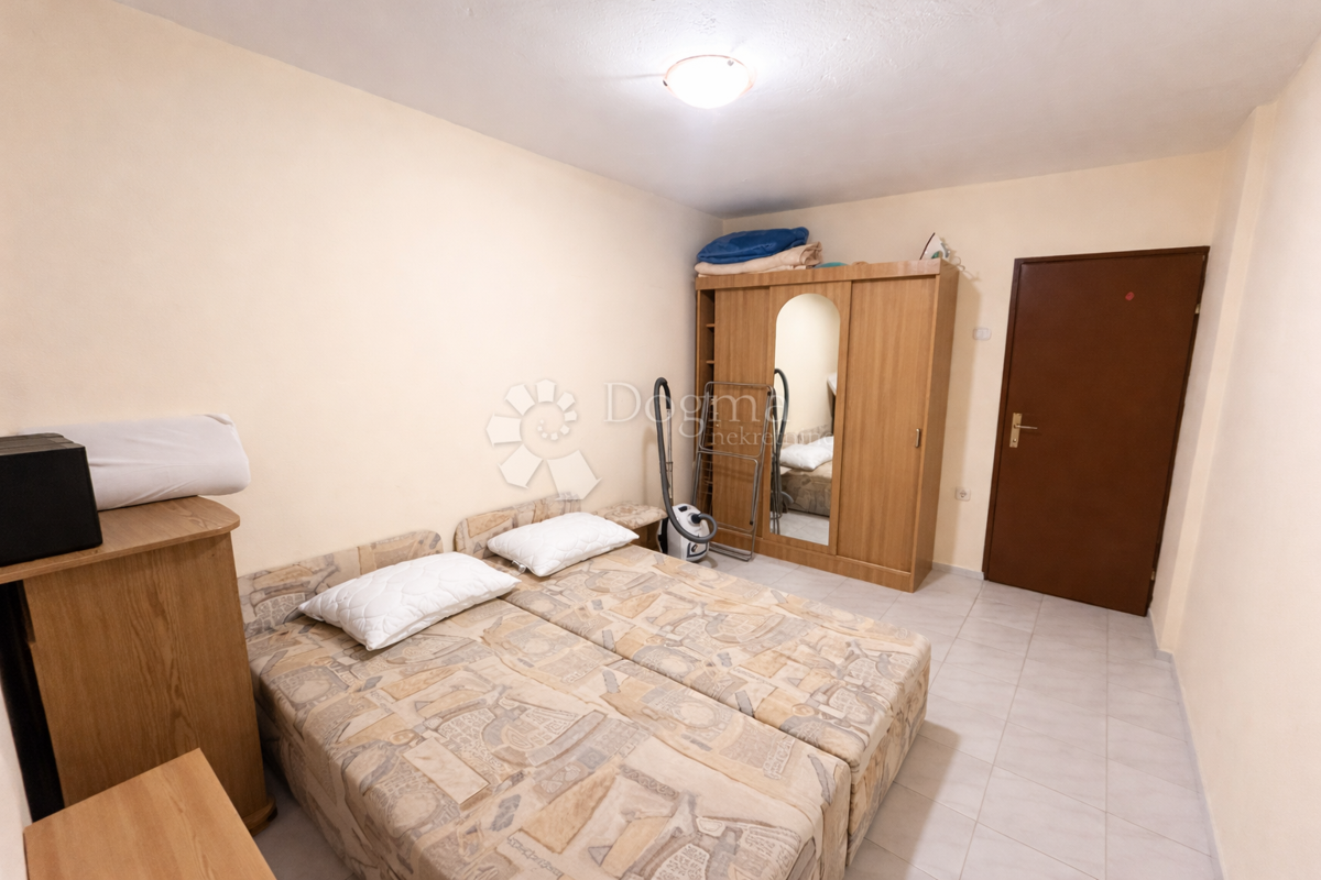 Allogio Tribunj, 55m2