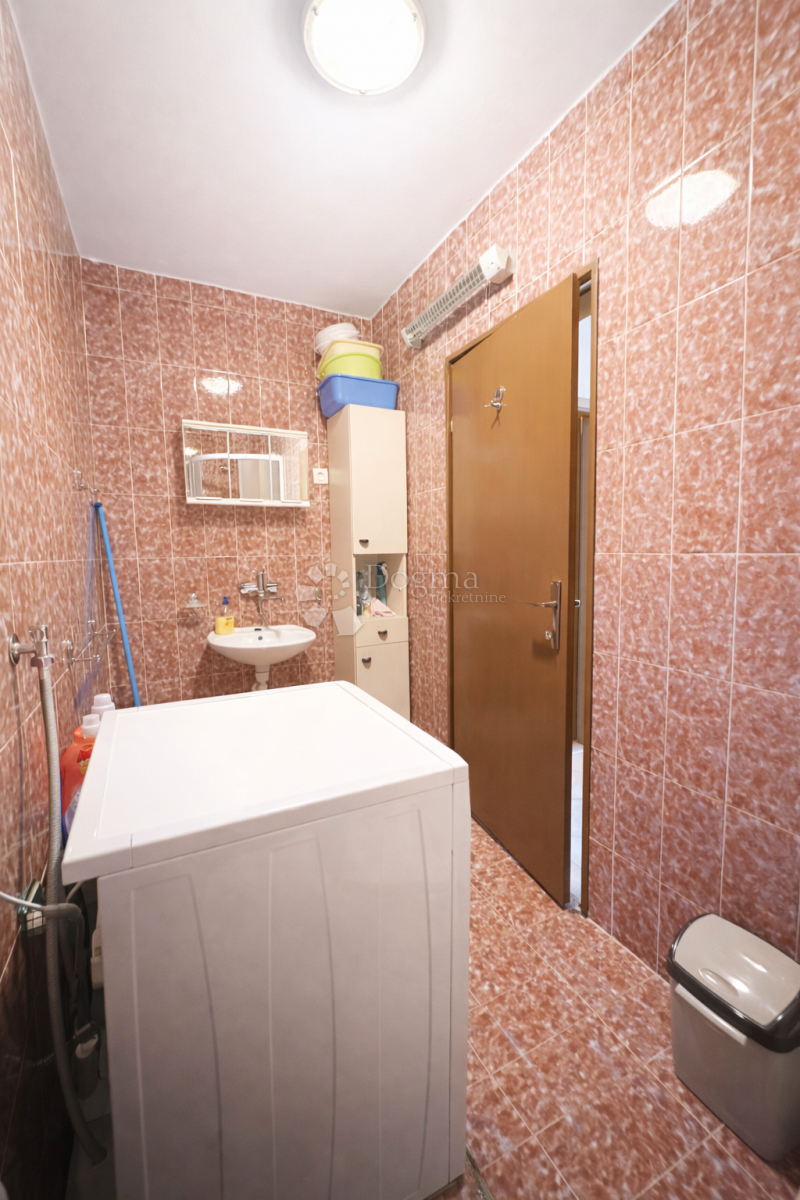 Allogio Tribunj, 55m2