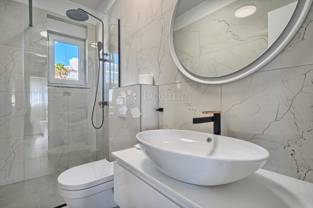 Allogio Primošten, 67m2