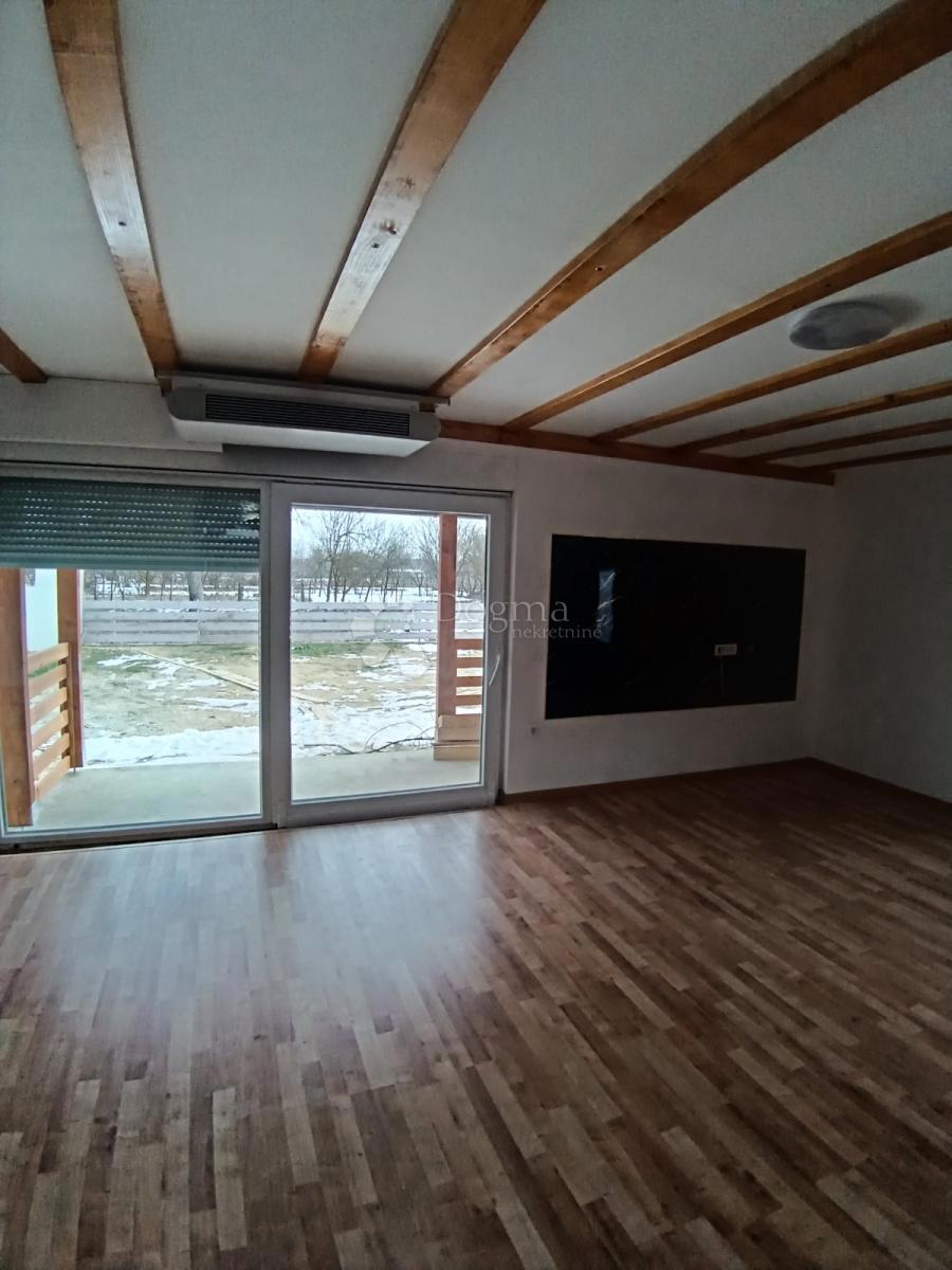 Casa Rakitovica, Donji Miholjac, 151,39m2