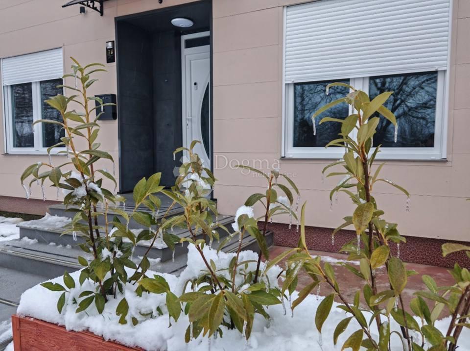 Casa Rakitovica, Donji Miholjac, 151,39m2