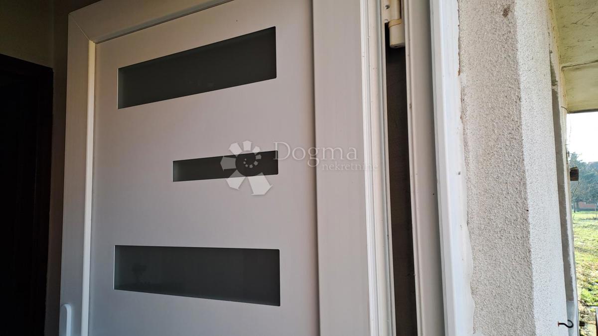 Casa Zeleni brijeg, Sisak, 257m2