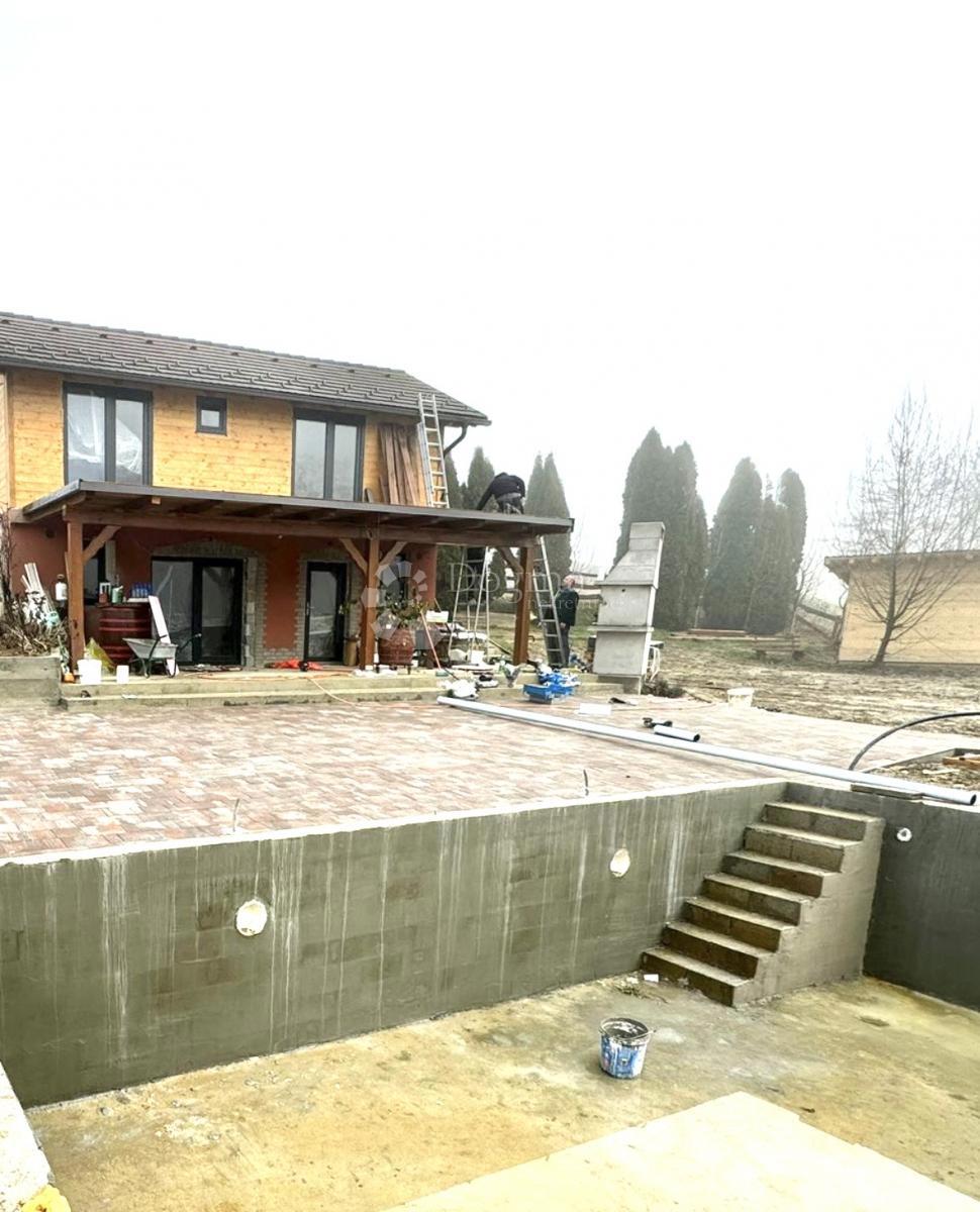 Casa Novi Dvori Klanječki, Klanjec, 66m2