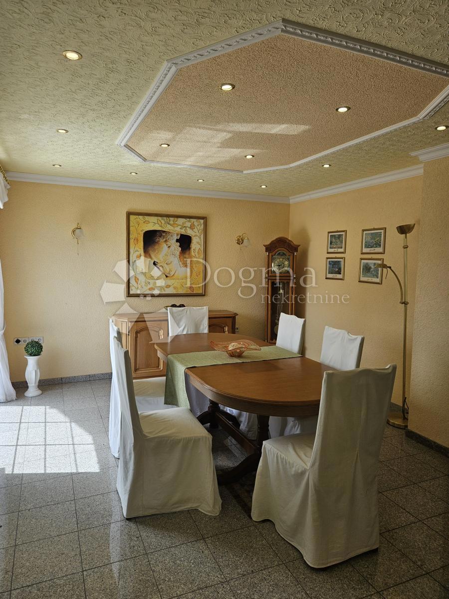 Casa Majerje, Petrijanec, 176m2