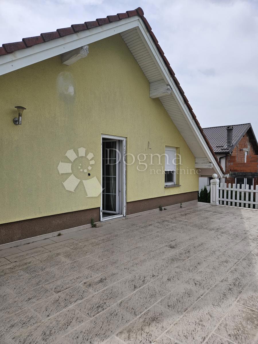 Casa Majerje, Petrijanec, 176m2