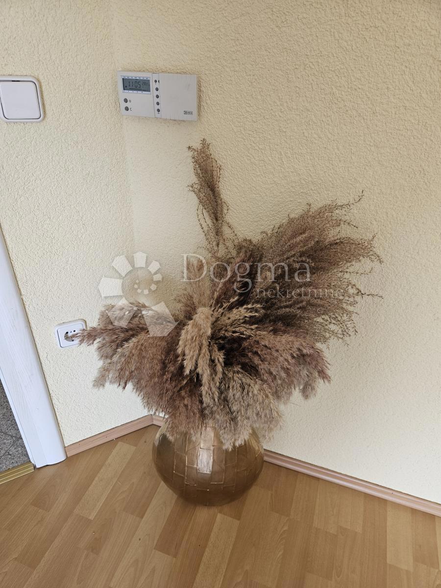 Casa Majerje, Petrijanec, 176m2