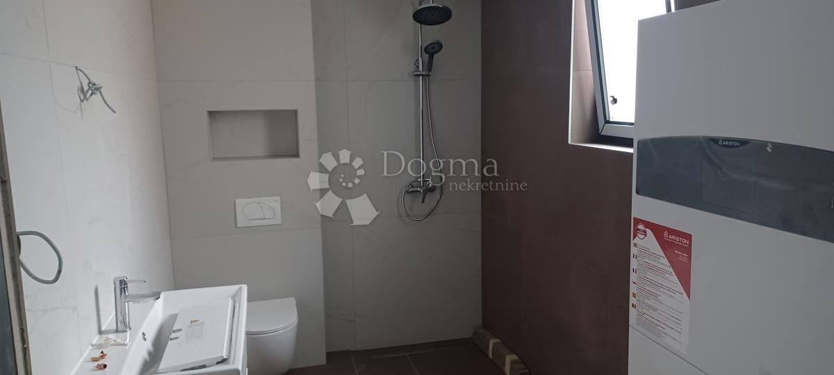 Allogio Retfala, Osijek, 104,52m2