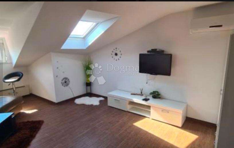 Appartamento Novi Vinodolski, 50,24m2