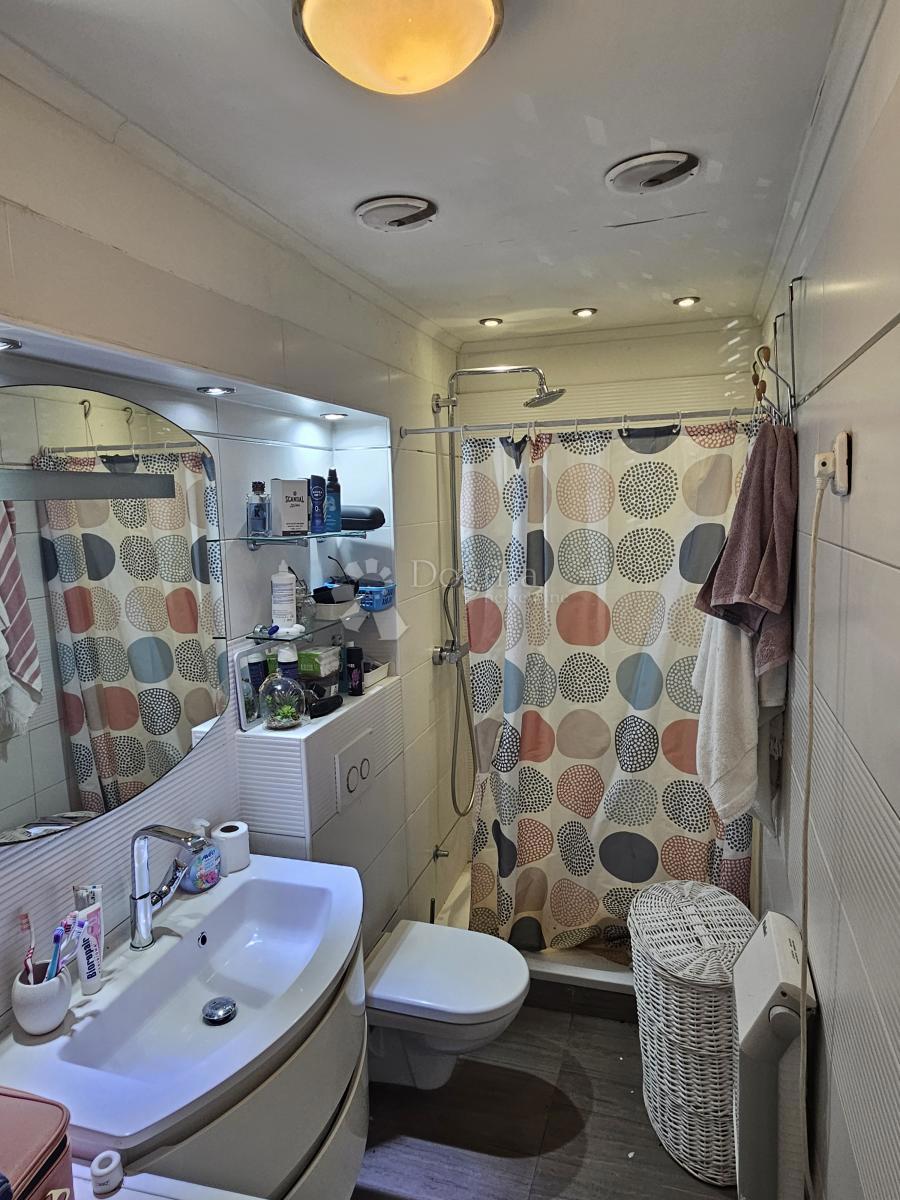 Allogio Dolac, Šibenik, 88m2