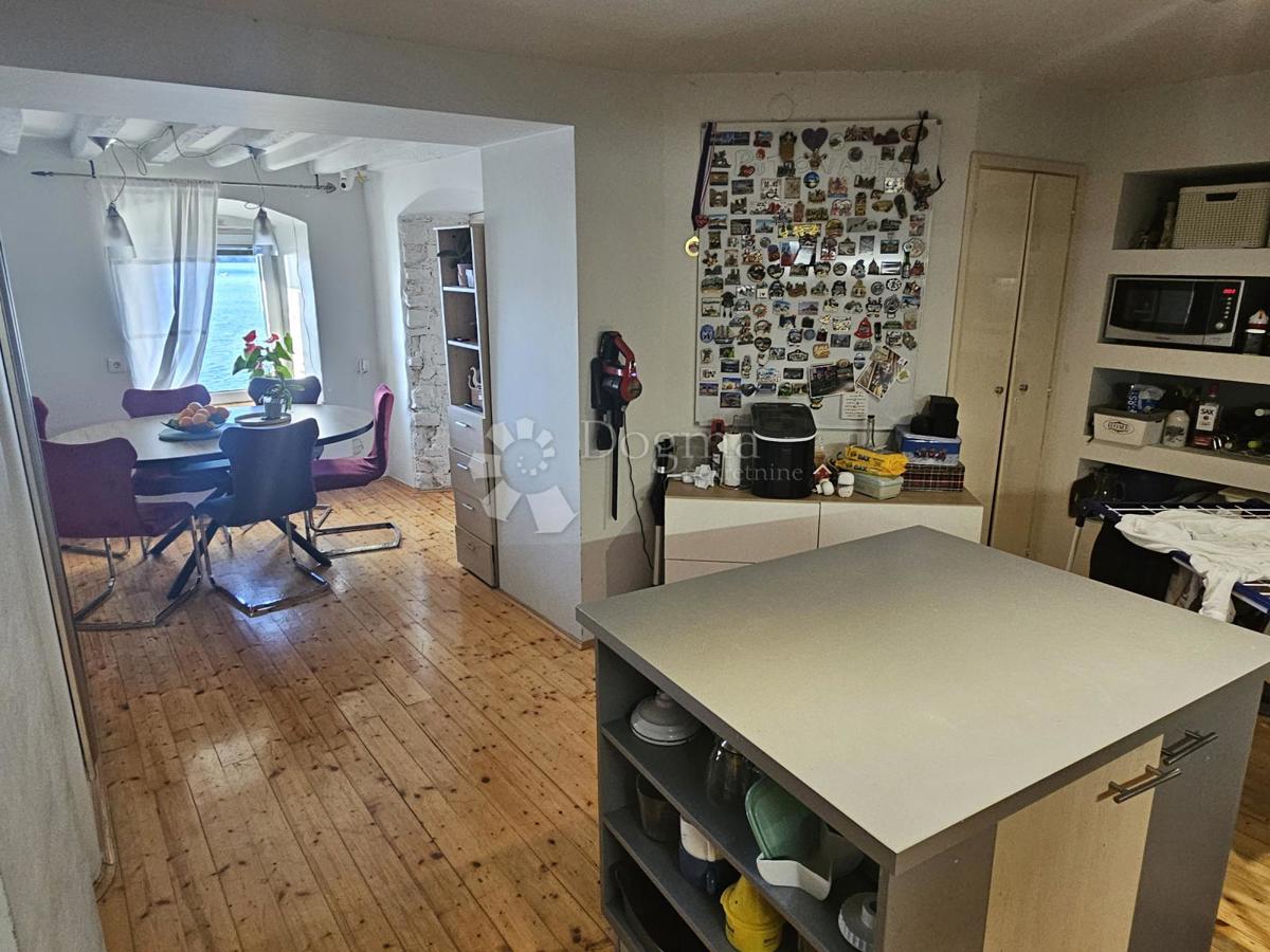 Allogio Dolac, Šibenik, 88m2