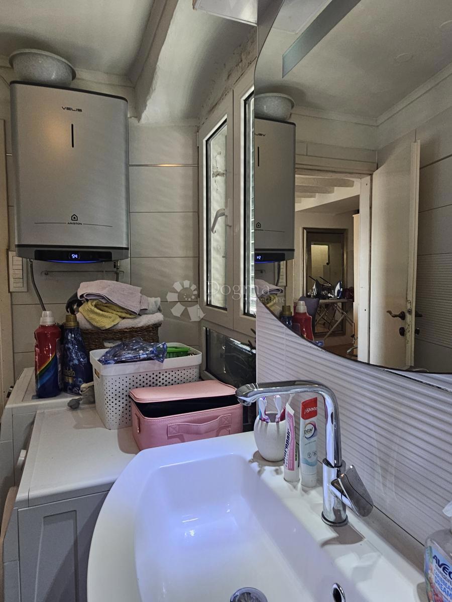 Allogio Dolac, Šibenik, 88m2