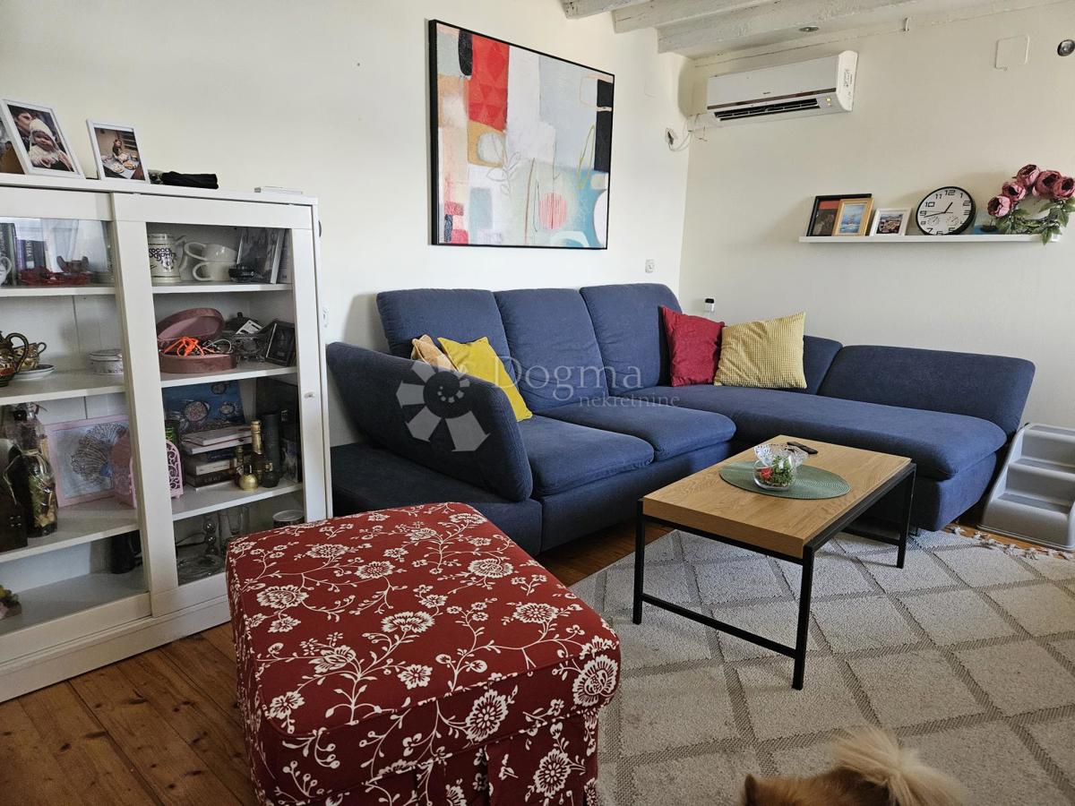 Allogio Dolac, Šibenik, 88m2