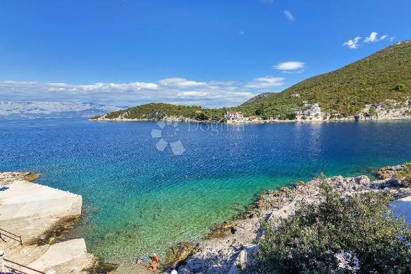 Terreno edificabile Zastražišće, Jelsa, 34.039m2