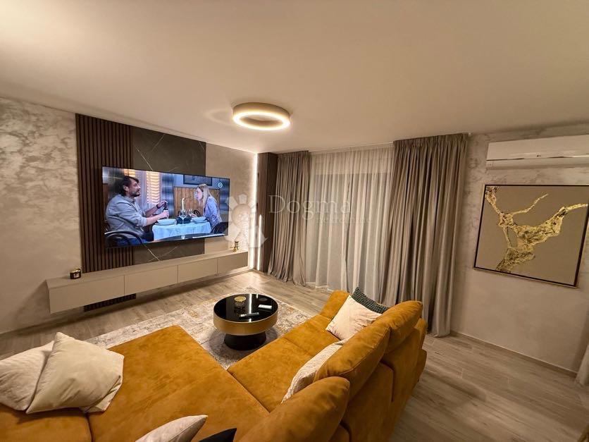 Allogio Diklo, Zadar, 79m2